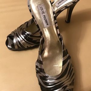 Steve Madden Slide on
3-1/2" stiletto heel